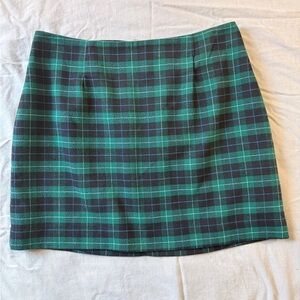 Old Navy Plaid A-Line Skirt in Green and Black